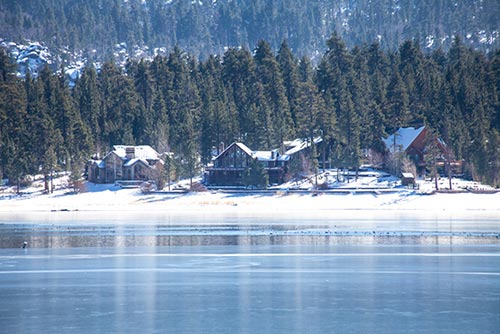 Bir Bear lake in winter